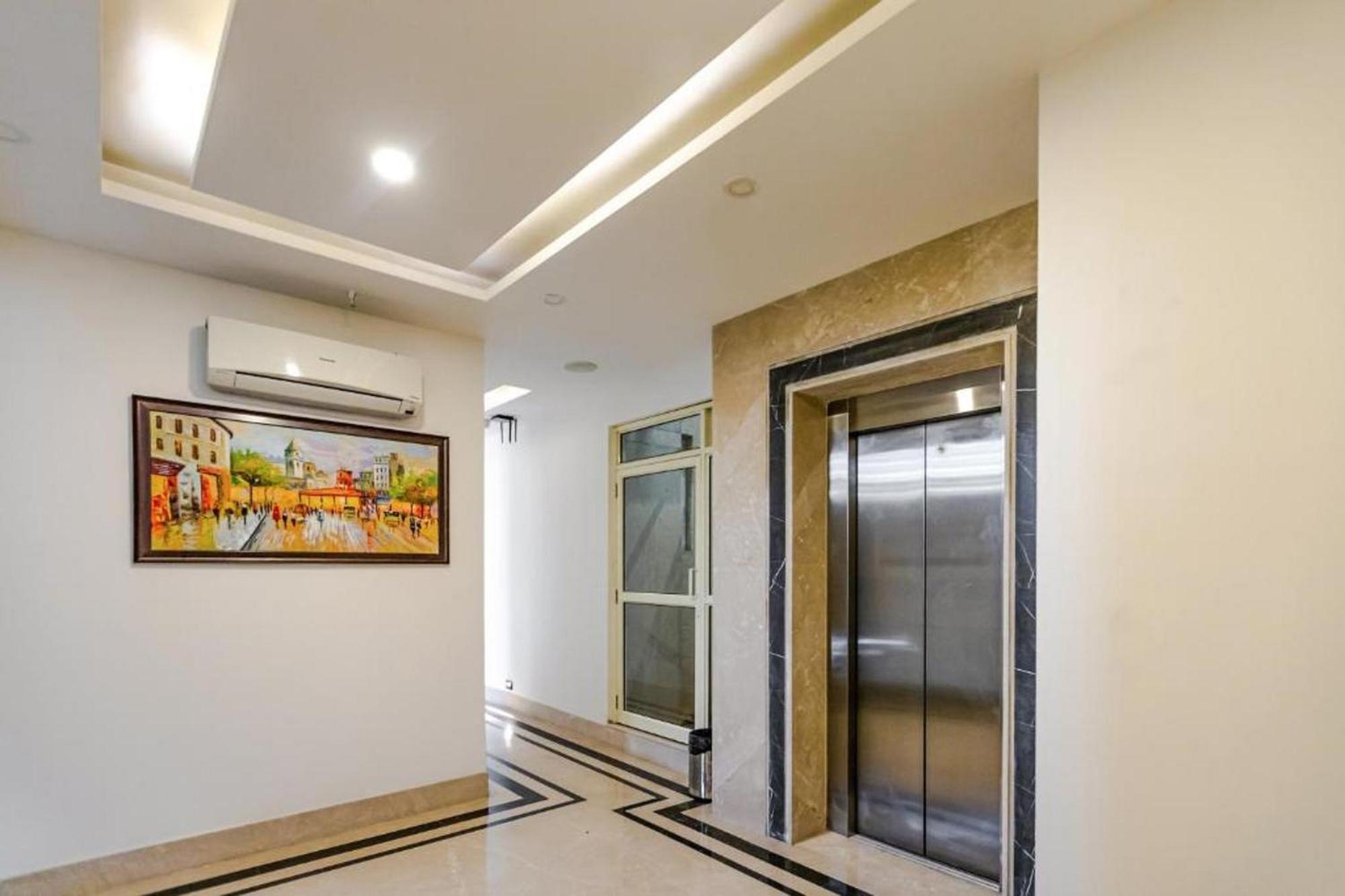 Hotel Mayur At Cr Park New Delhi Eksteriør bilde