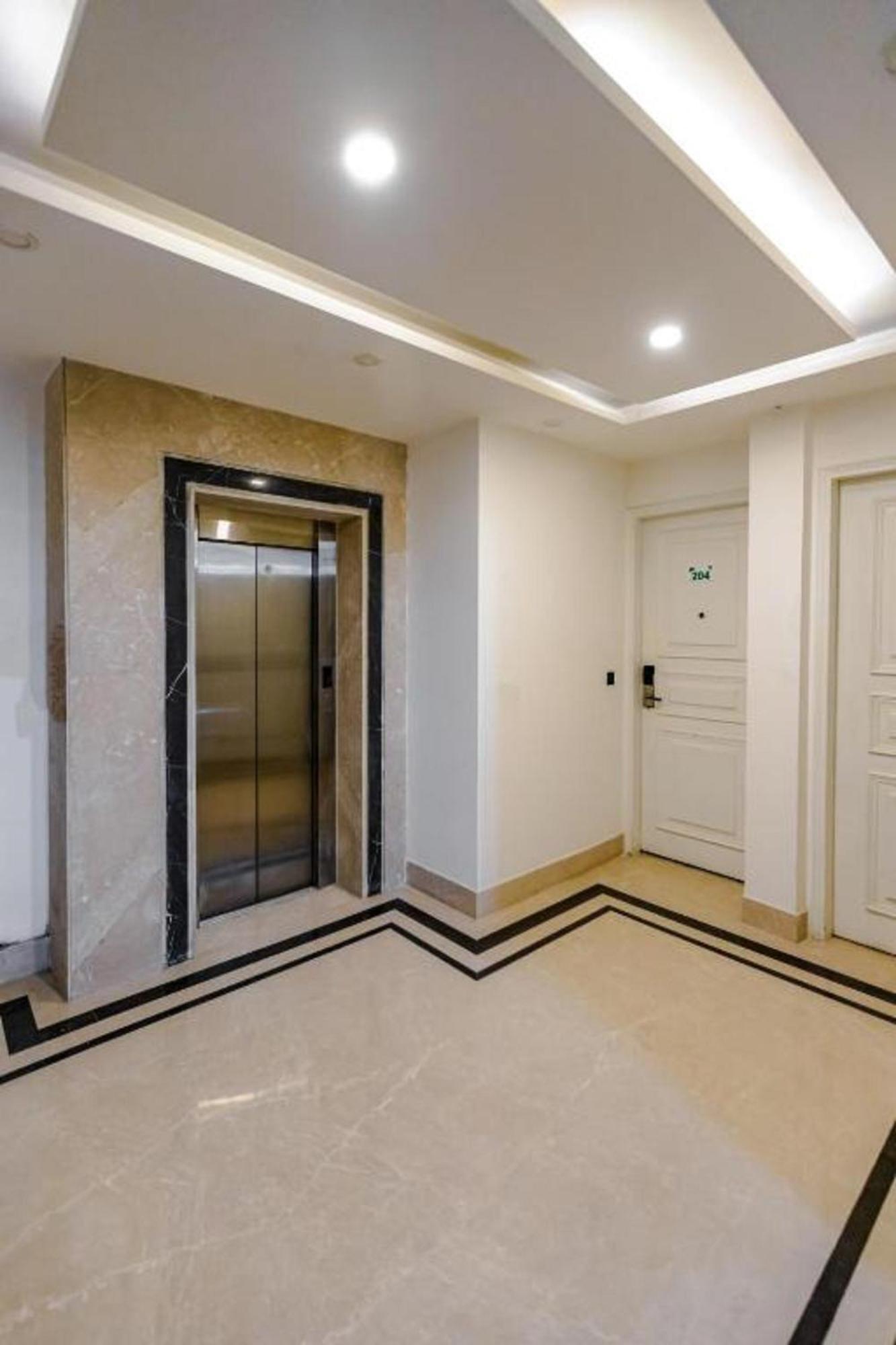 Hotel Mayur At Cr Park New Delhi Eksteriør bilde